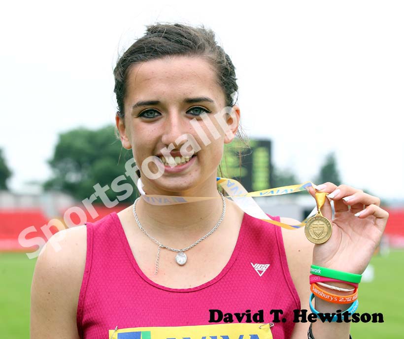 Georgia Taylor (Essex) winner of the Inter Girls Discus.